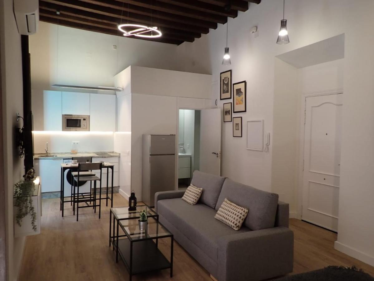 Апартаменты The Loft Chinitas Малага Экстерьер фото